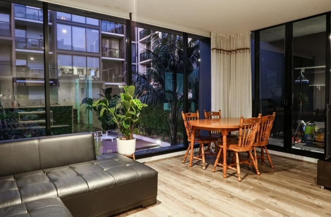 Easy Living One Bedder Gem Leilighet Melbourne Eksteriør bilde